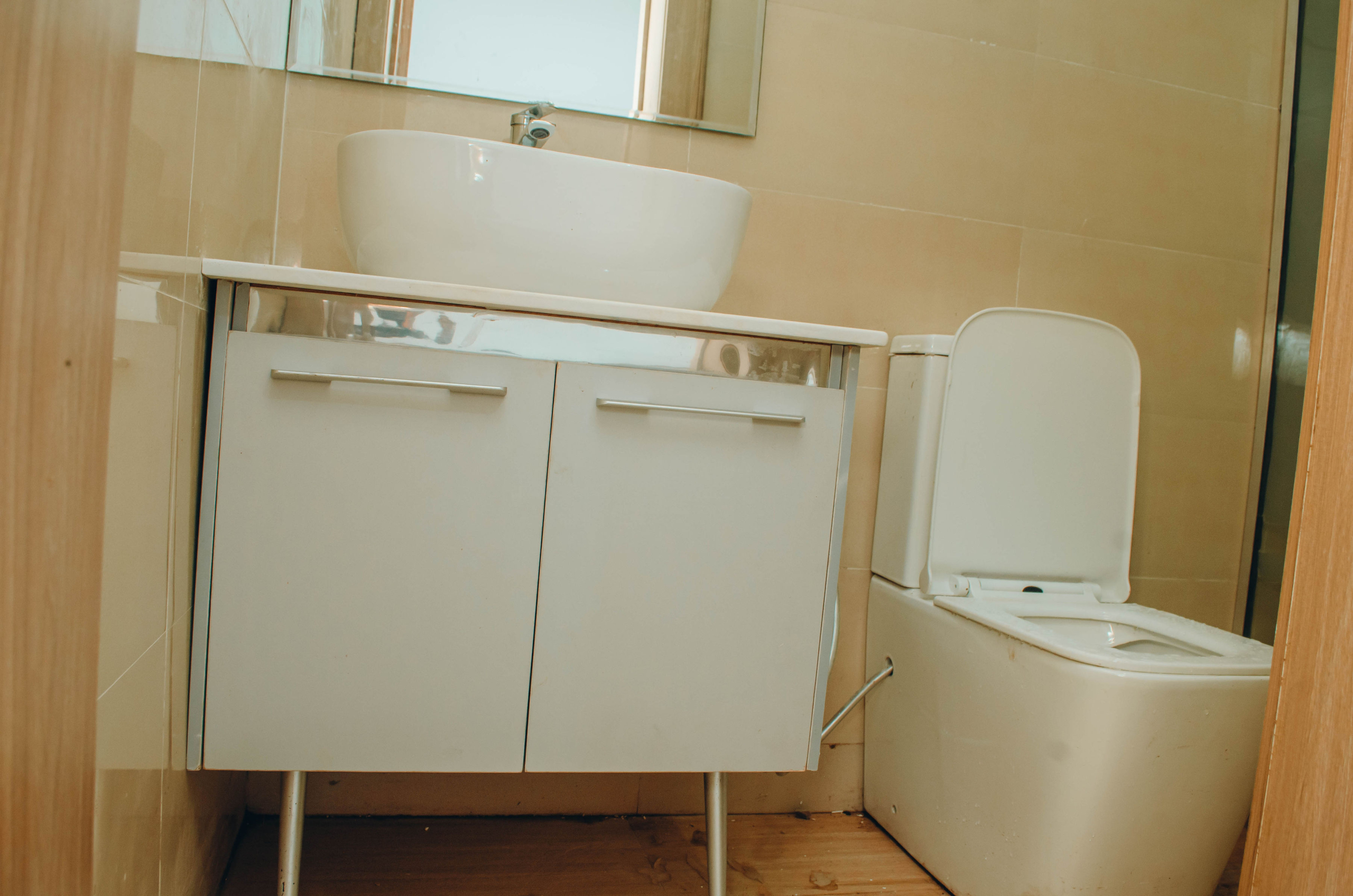 4 bedroom duplex for sale in kolapo ishola